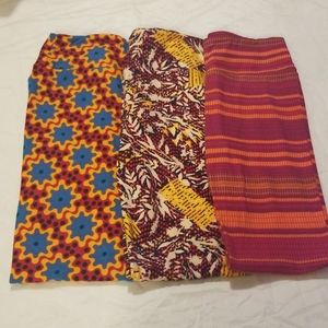 LOT OF 3 LULAROE ONE SIZE LEGGINGS